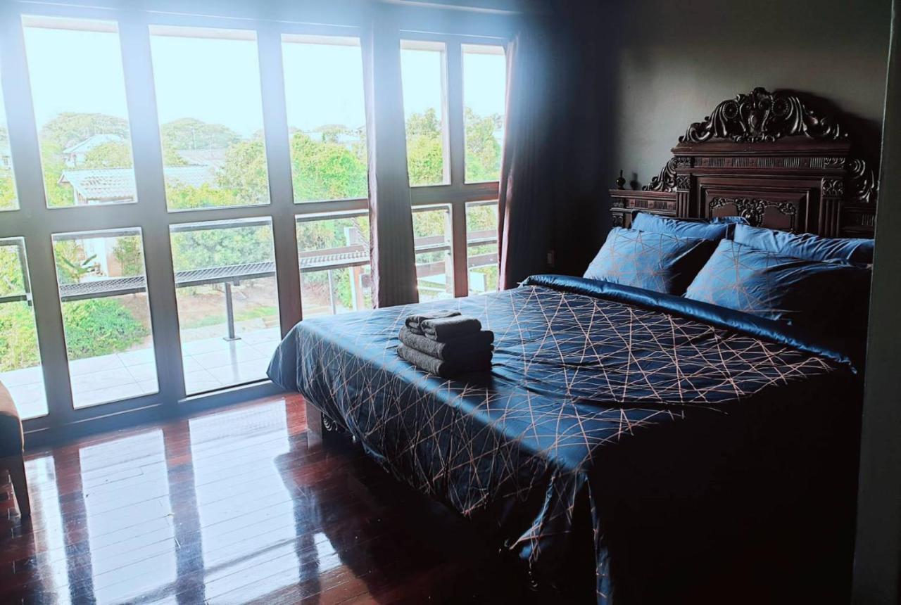 Baan Mae Khian Cafe & Boutique Hotel Ayutthaya Eksteriør billede