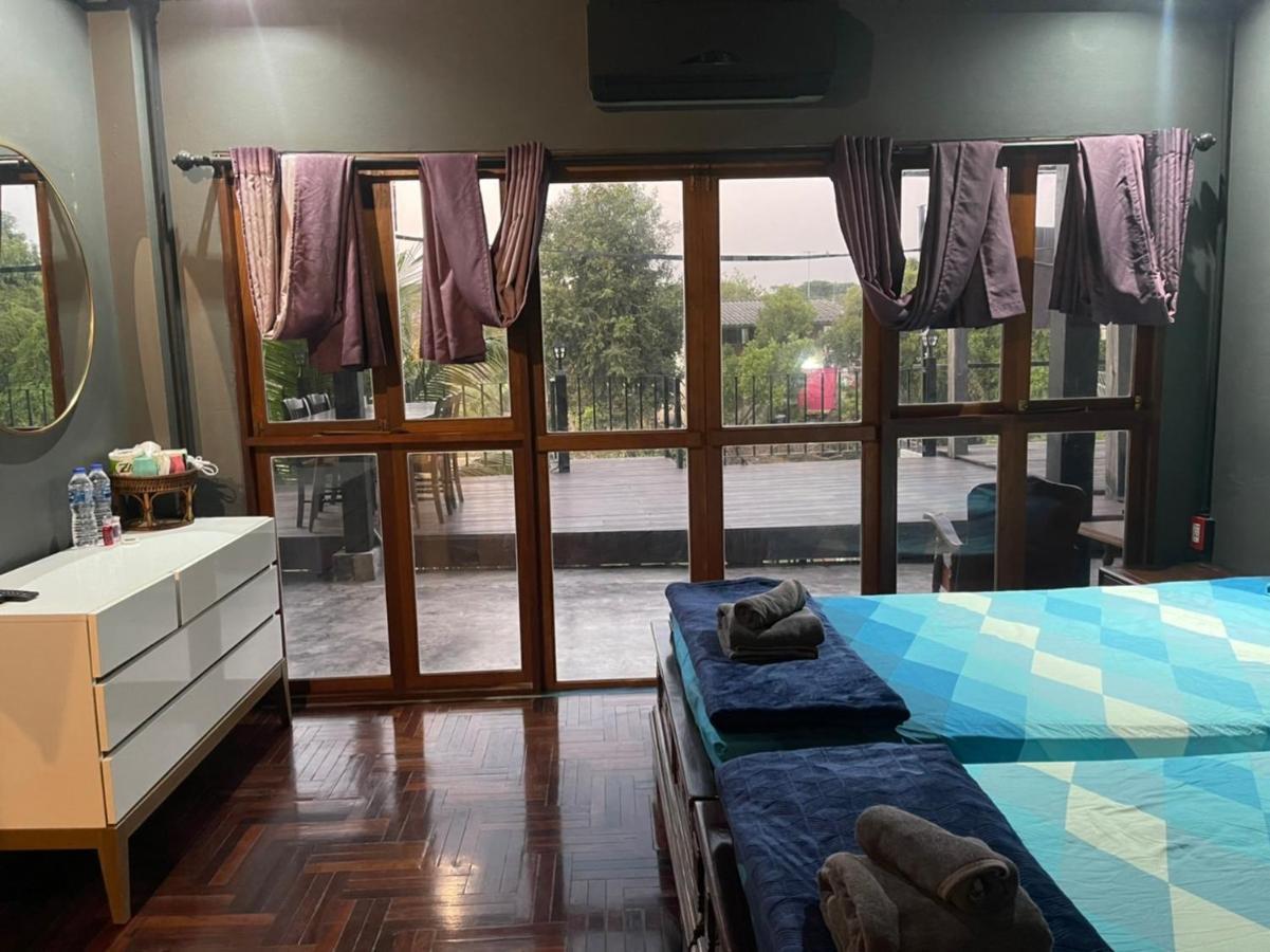 Baan Mae Khian Cafe & Boutique Hotel Ayutthaya Eksteriør billede
