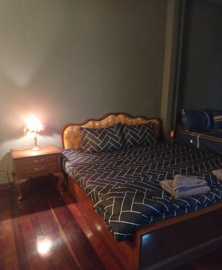 Baan Mae Khian Cafe & Boutique Hotel Ayutthaya Eksteriør billede