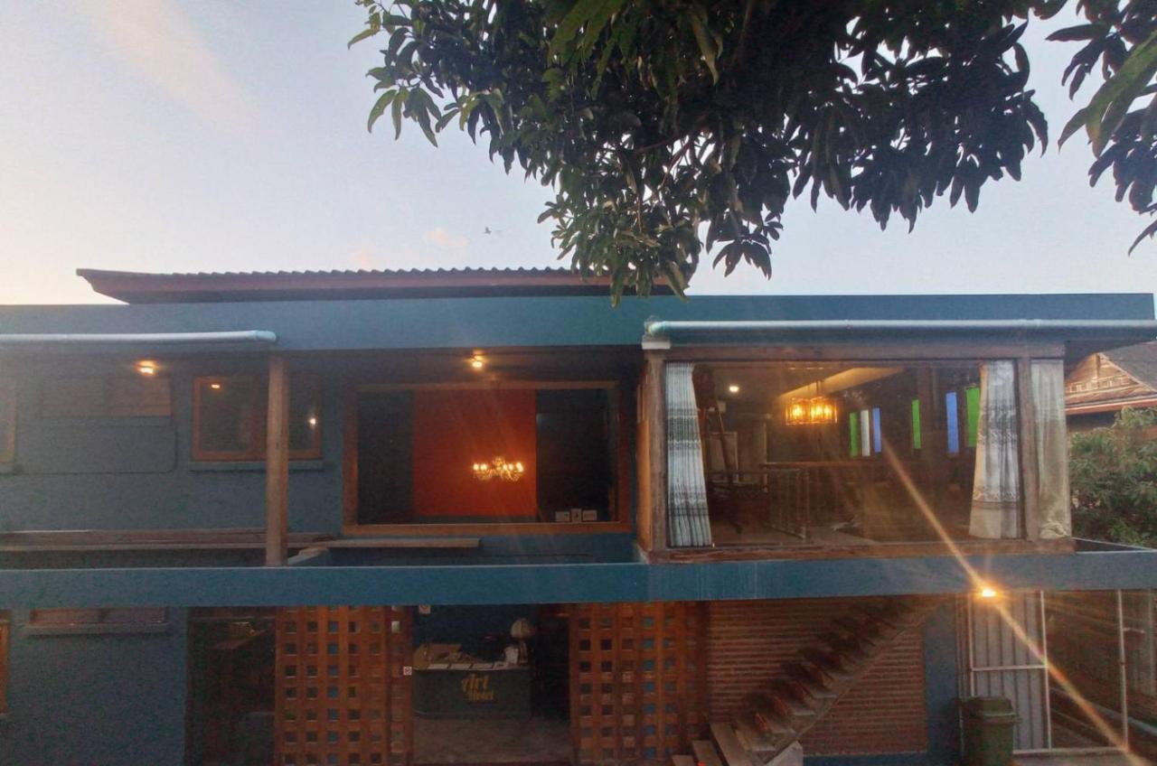 Baan Mae Khian Cafe & Boutique Hotel Ayutthaya Eksteriør billede
