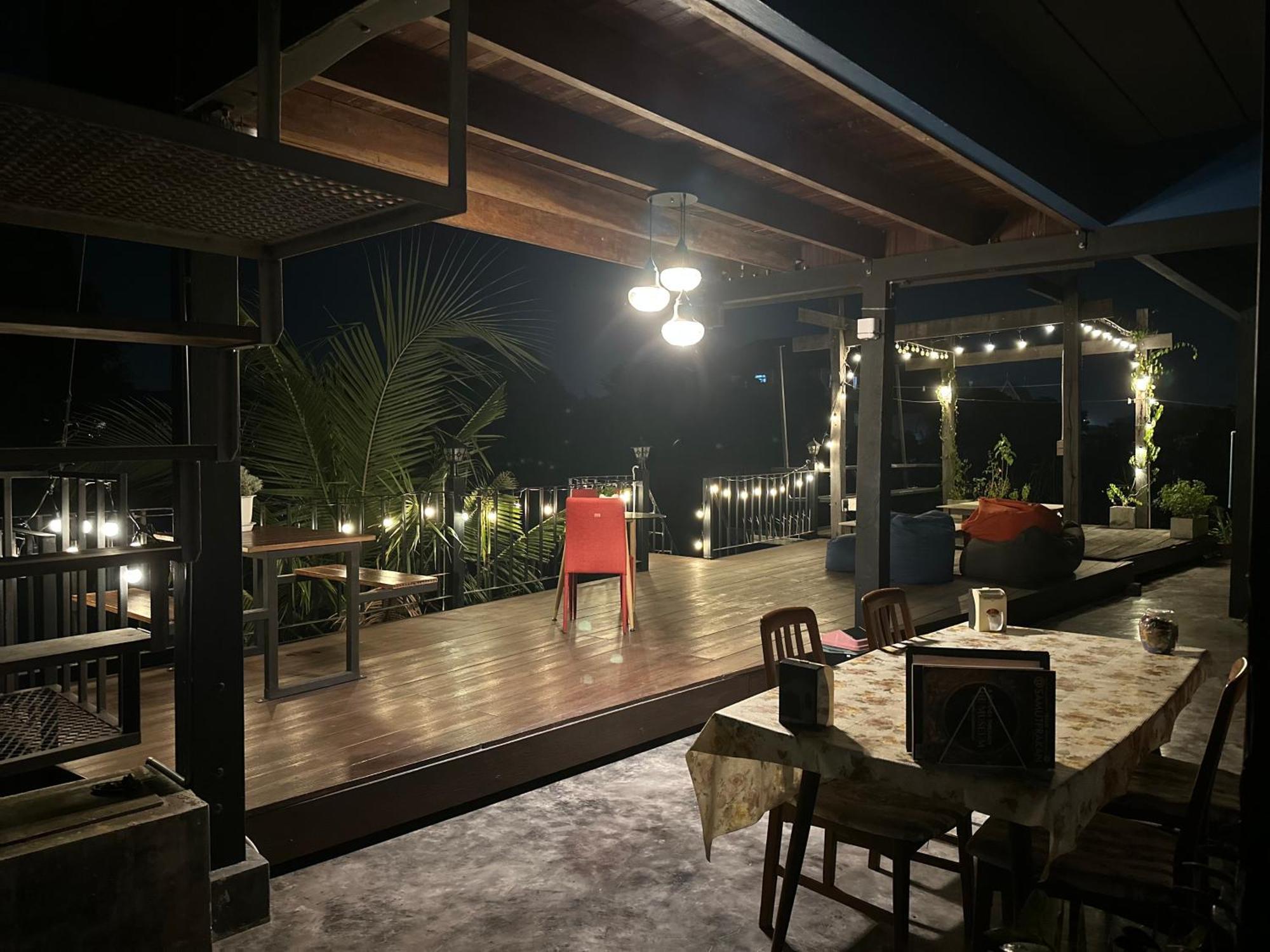 Baan Mae Khian Cafe & Boutique Hotel Ayutthaya Eksteriør billede