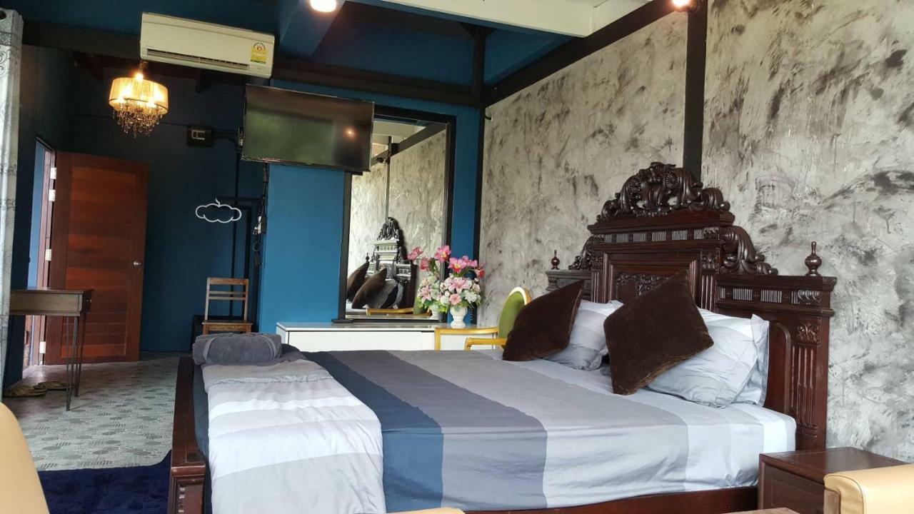Baan Mae Khian Cafe & Boutique Hotel Ayutthaya Eksteriør billede